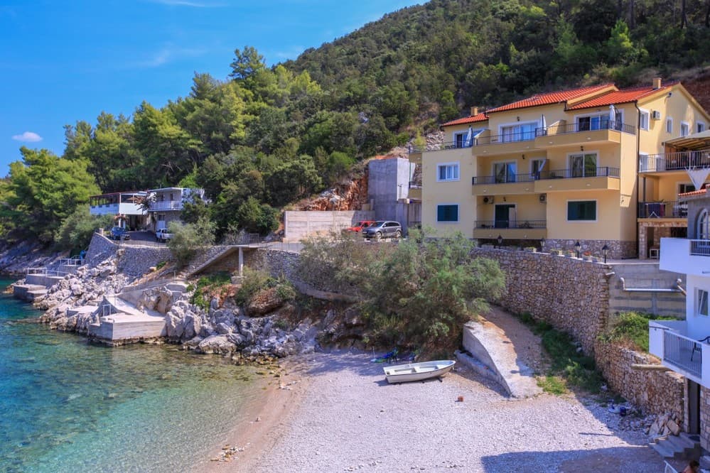Secluded holiday home Bella - 2