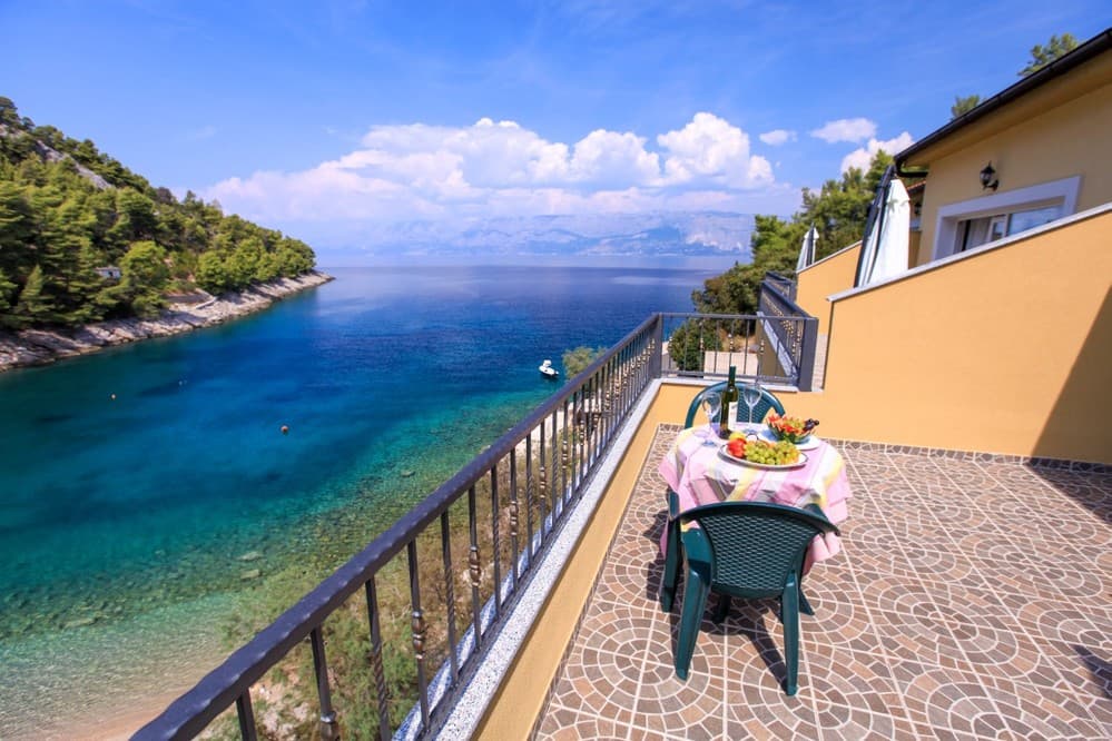 Secluded holiday home Bella - 4